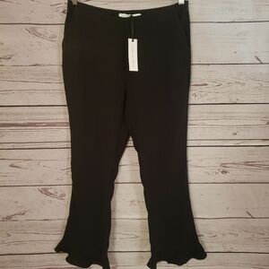 NWT Cupcakes & Cashmere Peplum Ruffle Hem pants